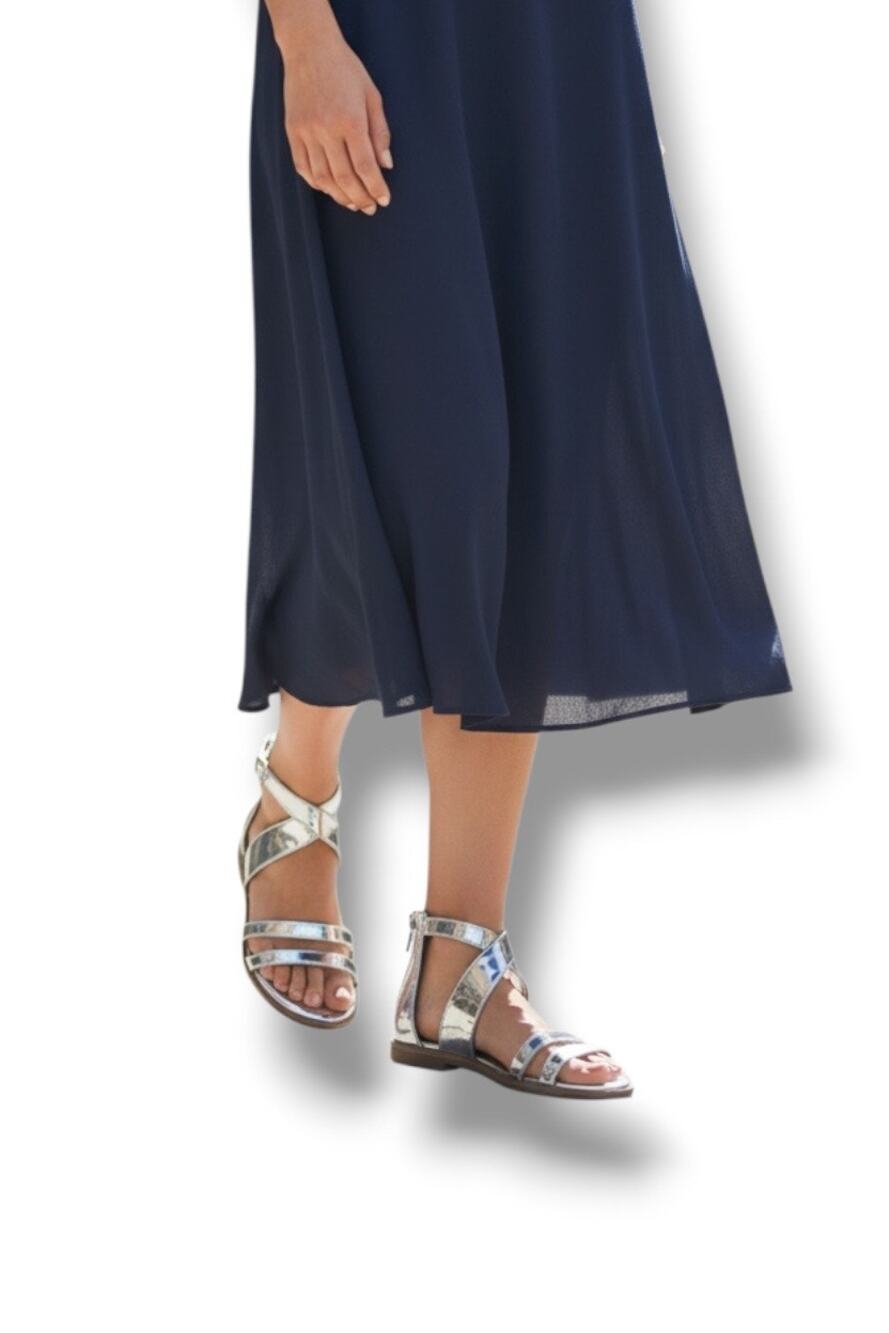 Eileen Fisher Cici silver mirrored strappy sandal size 8